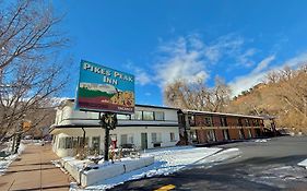 Pikes Peak Inn